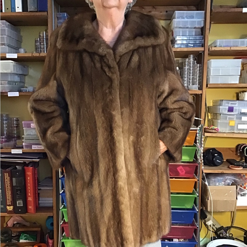 MARCO & GEORGE MINK COAT Never worn, with Papers ...  Carmel Color